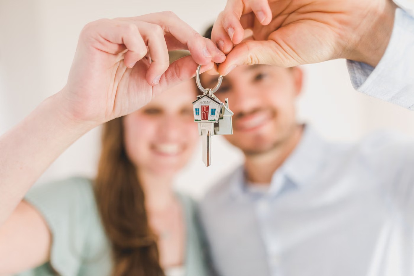 Happy clients after a successful credit recovery